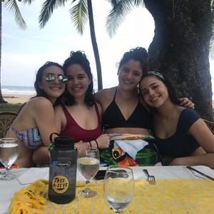 Meet your Posher, Dani